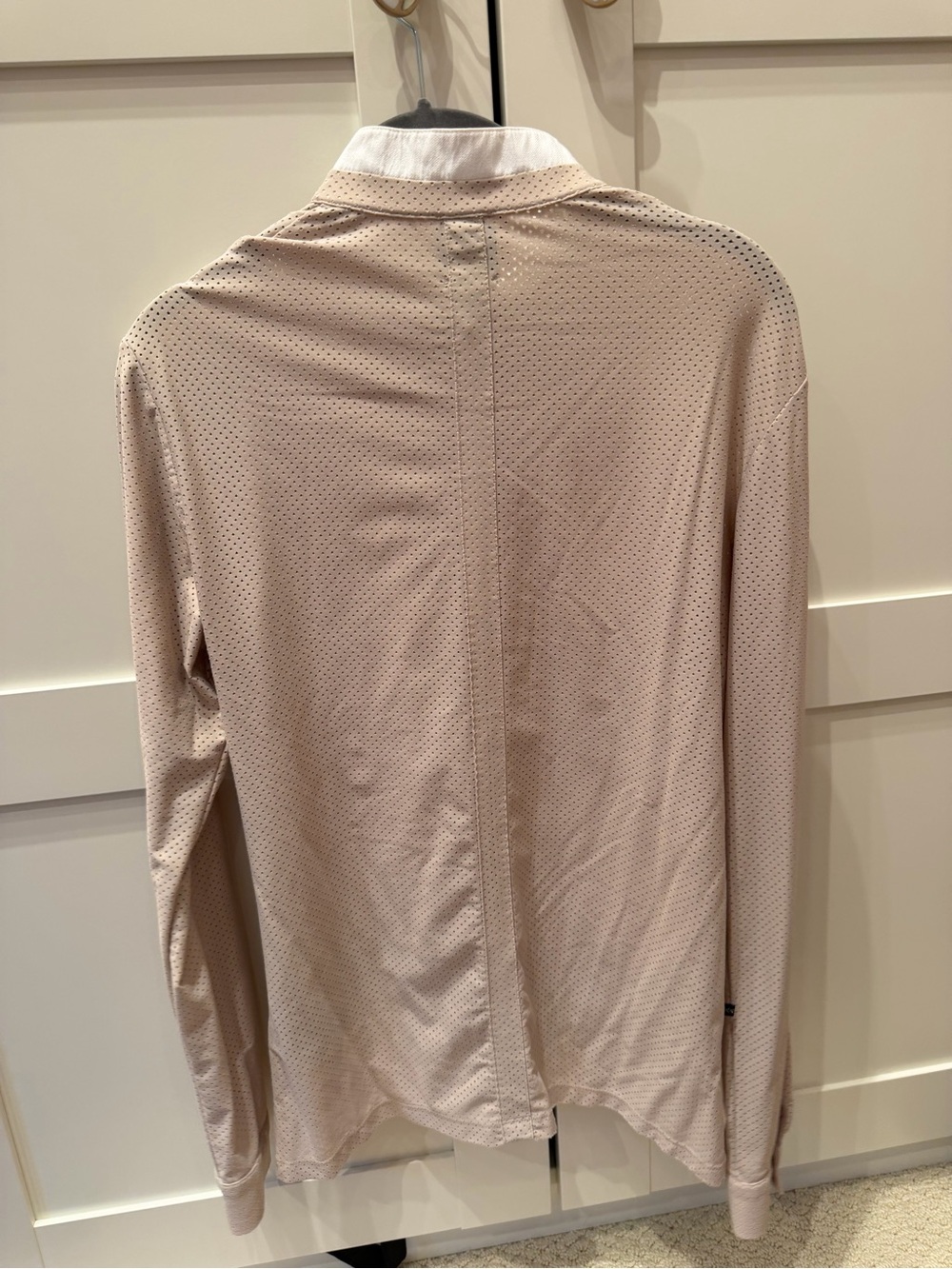 Dada Sport Perforated Light Taupe Long-Sleeve Show Shirt - Picture 3 of 3